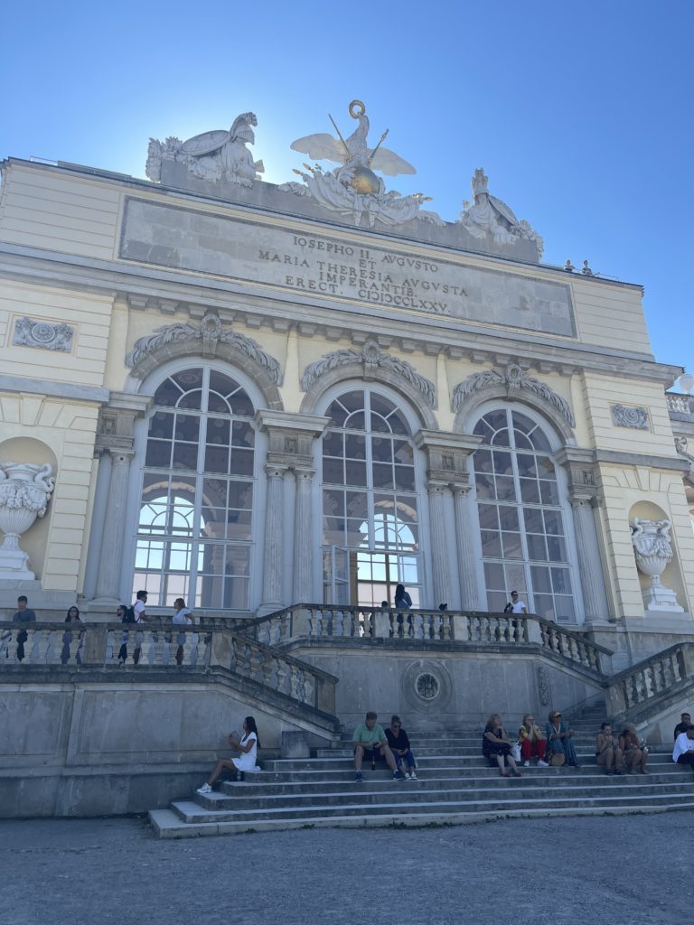 Schönbrunn Gloriette f